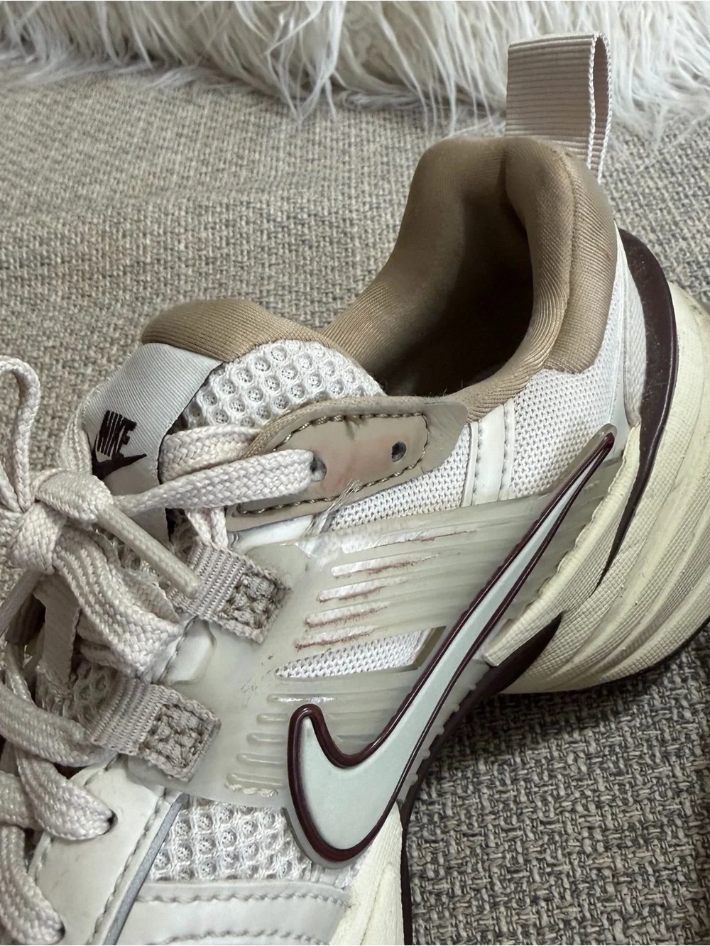 Nike VK2 Sneakers in Cream and Brown